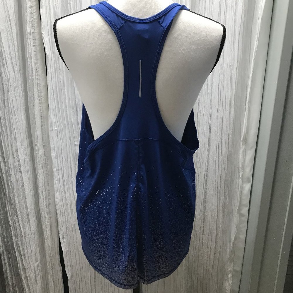 All In Motion Performance Tank XL - Picture 6 of 9